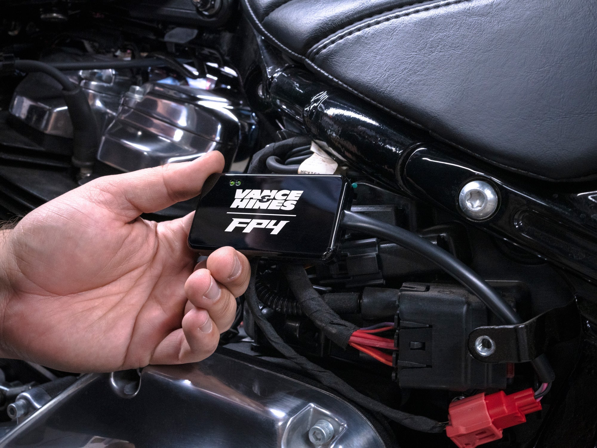 Vance & Hines Fuelpak FP4 Tuner