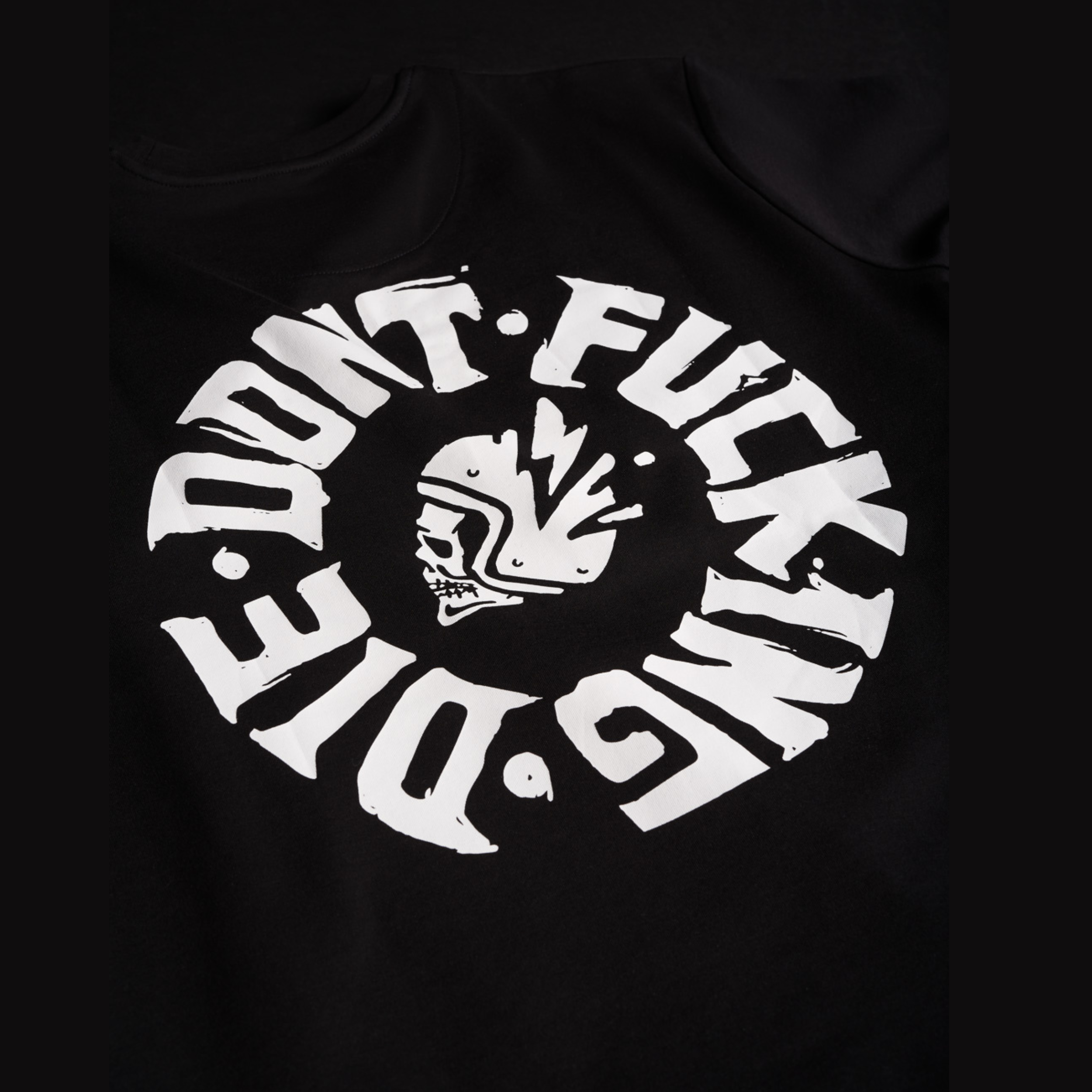 Pando Moto Mike Don't Die V2 T-Shirt