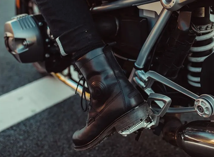 REV'IT! Portland Boots - Olive Green