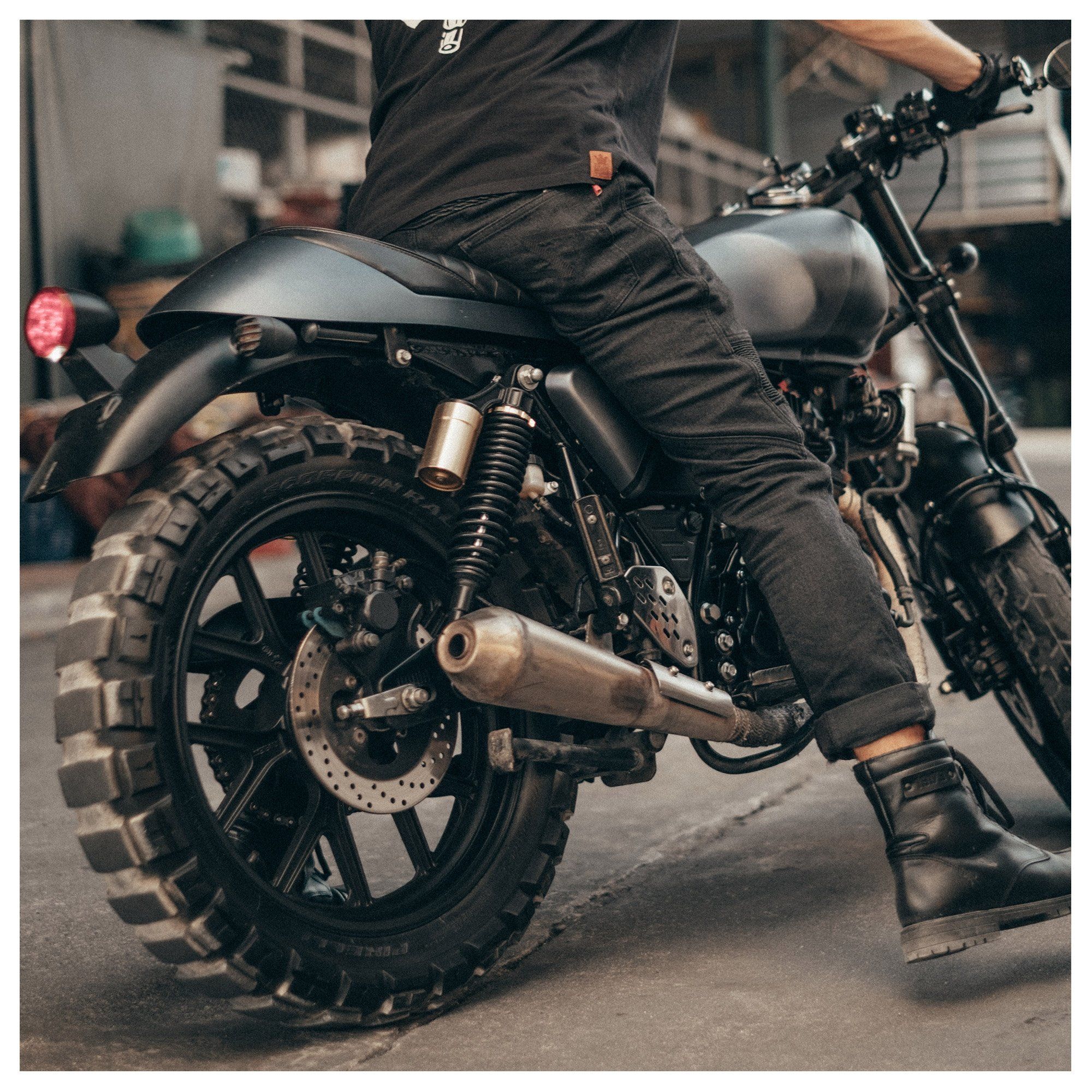Pando Moto Jeans - KarlDo SLIM, L32 - Black