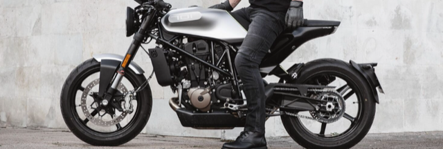 Types of Motorcycle Riding Pants and their Fabric
