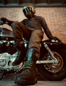 Choosing the Perfect Motorcycle Boots: A Rider's Guide