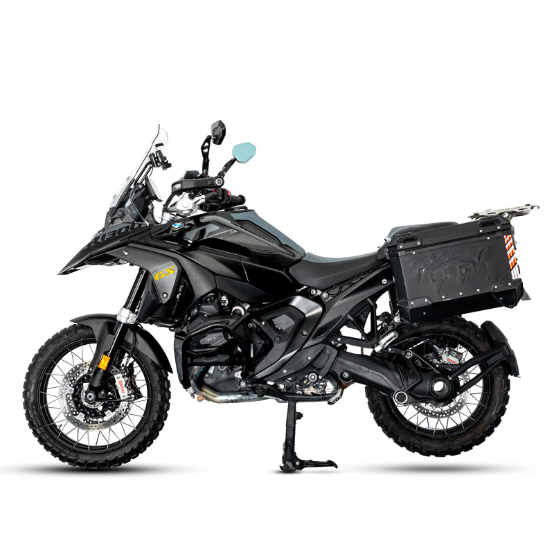 Loboo BMW R1300 GS Matte Carbon Fiber Radiator Side Panels (CSB131-AMatte Black) - Motofever