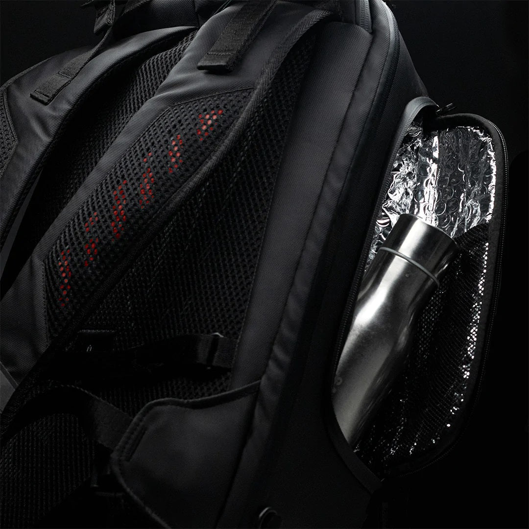 Carbonado GT2 28L Backpack - Matt Red
